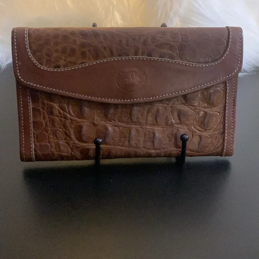 Vintage Brahmin Wallet (EUC) Chestnut Brown